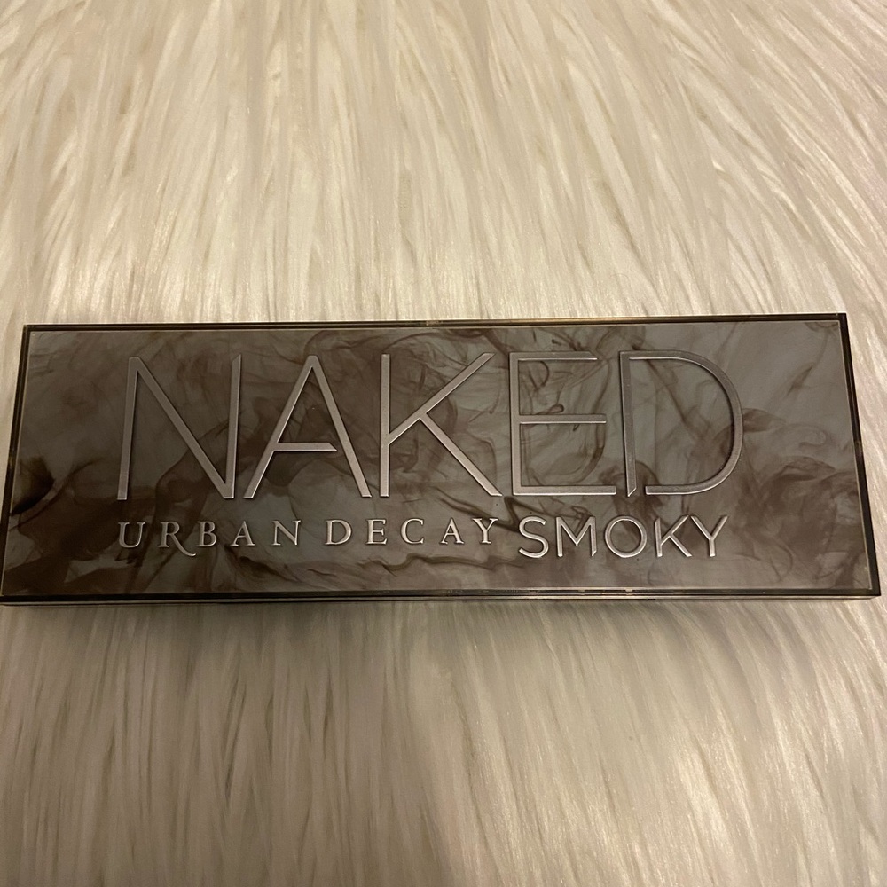 URBAN DECAY NAKED SMOKY Eyeshadow Palette